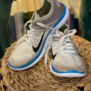 Nike Flyknit Running Shoes – Volt / Multicolor